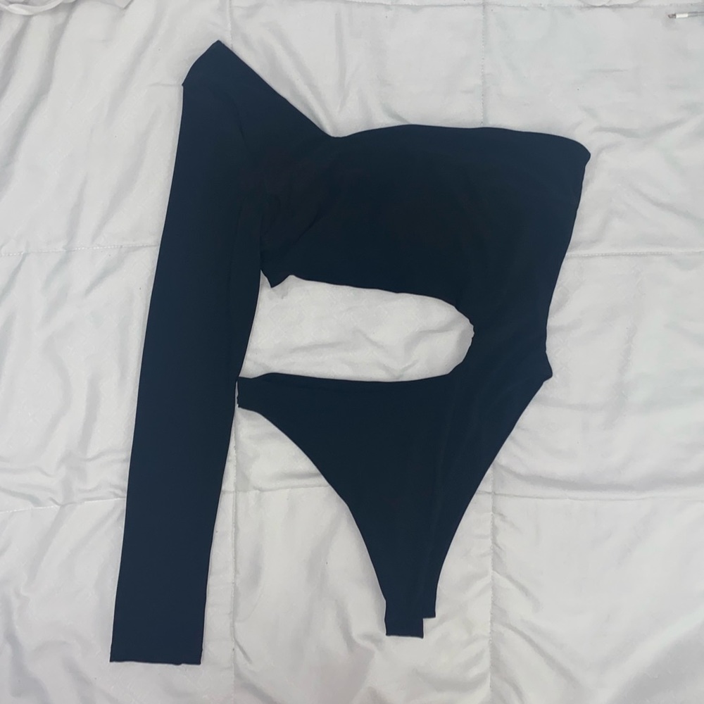 SOLD Asymmetrical cropped bodysuit